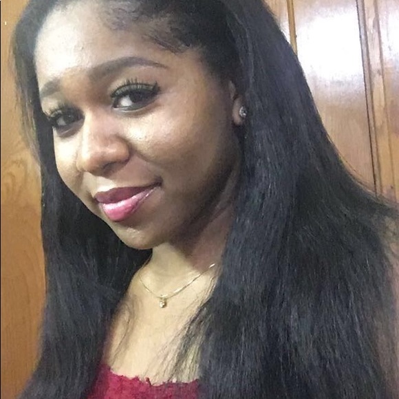 Meet your Posher, Olivia - Picture 4 of 12